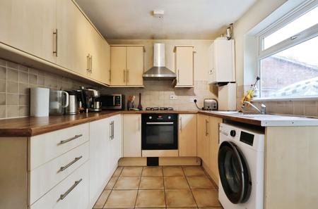 2 bedroom Terraced House for sale in Byron Close, Hitchin