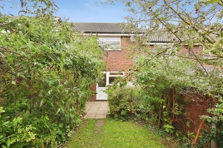 2 bedroom Terraced House for sale in Byron Close, Hitchin