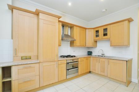 2 bedroom Semi-detached house to let in Florence Street, Hitchin, SG5