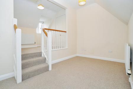 2 bedroom Semi-detached house to let in Florence Street, Hitchin, SG5