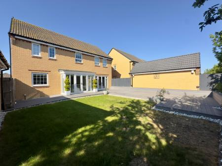 4 bedroom Detached house to let in Saxon Way, Warboys, PE28