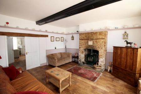 1 bedroom House share to let in High Street, Earith, PE28