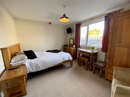 1 bedroom House share to let in High Street, Earith, PE28