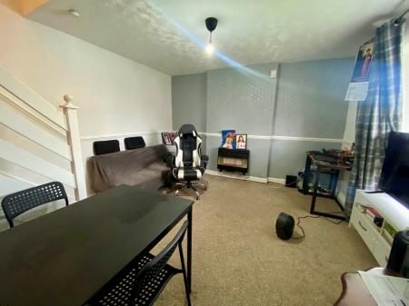 2 bedroom Cluster house to let in Ferndown Drive, Godmanchester, PE29