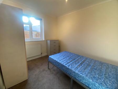 2 bedroom Terraced House to let in Maltings Yard, Ramsey, PE26