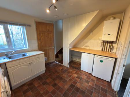 2 bedroom End of terrace house to let in Mill Green, Warboys, PE28