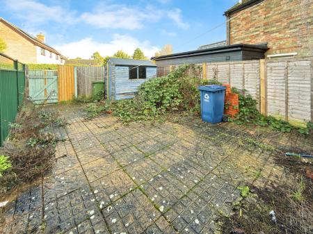 2 bedroom End of terrace house to let in Mill Green, Warboys, PE28