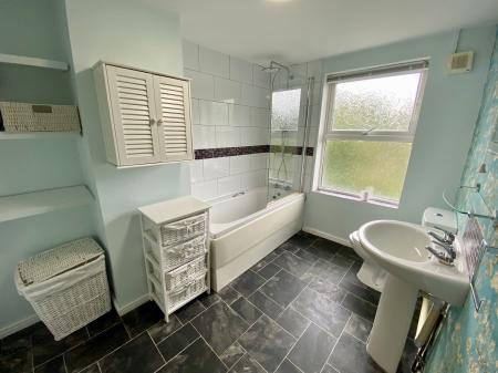 2 bedroom Terraced House for sale in Main Street, Hartford, PE29