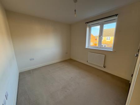 2 bedroom Terraced House for sale in Meadow Gardens, Huntingdon, PE29