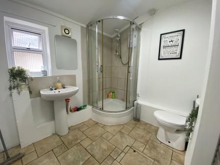 1 bedroom House share to let in Hartford Road, Huntingdon, PE29