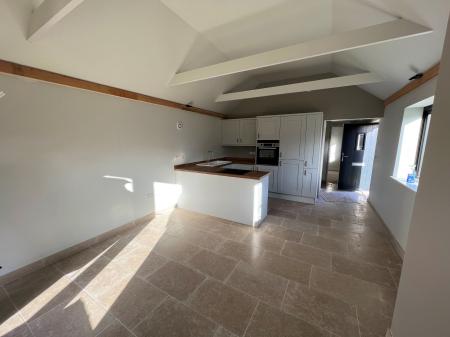 1 bedroom Bungalow to let in Rowleys Yard, Alconbury Weston, PE28