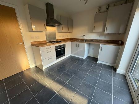 2 bedroom Terraced House to let in Meadow Gardens, Huntingdon, PE29