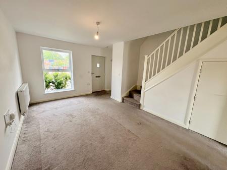 2 bedroom Semi-detached house for sale in McCartney Close, Huntingdon, PE29