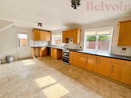 3 bedroom Semi-detached house for sale in Millfields, Ramsey, PE26