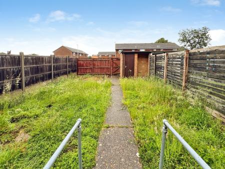 3 bedroom Terraced House for sale in Flaxen Walk, Warboys, PE28