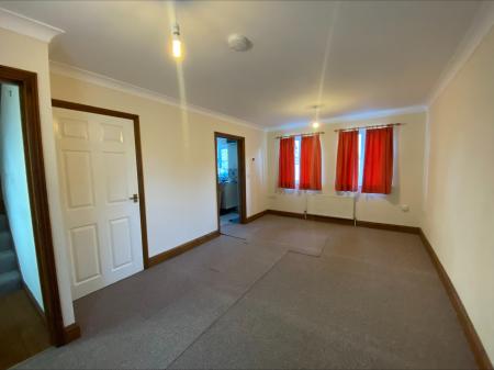 3 bedroom Terraced House to let in Freeman Terrace, Ramsey, PE26