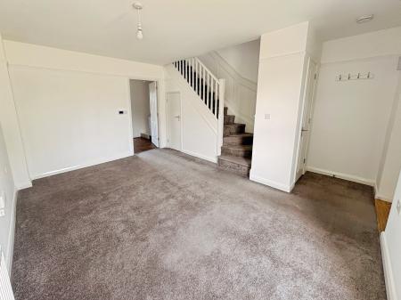 2 bedroom Semi-detached house for sale in Cracknell Close, Huntingdon, PE29
