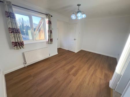 1 bedroom Flat to let in Station Garden, Ramsey, PE26