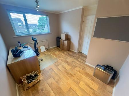 3 bedroom Semi-detached house to let in Lancaster Drive, St Ives, PE27