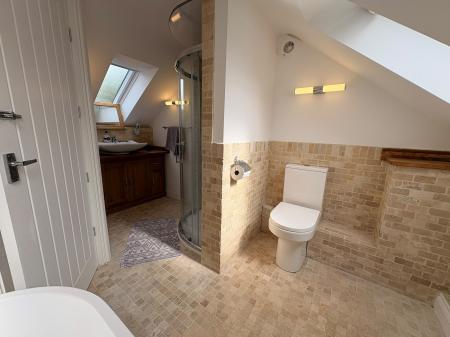 4 bedroom Detached house for sale in Thrapston Road, Ellington, PE28