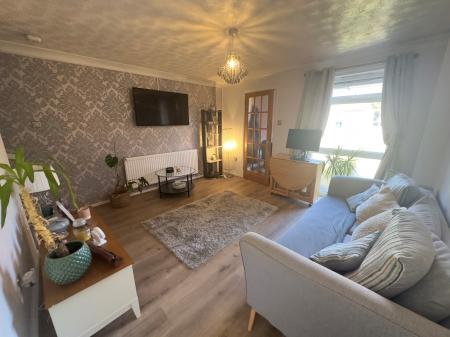2 bedroom Semi-detached house to let in Windsor Gardens, Somersham, PE28
