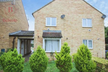 Ashton Gardens, Huntingdon, PE29
