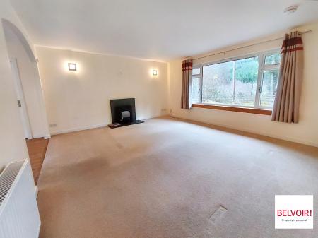 4 bedroom Bungalow for sale in Glenurquhart, Drumnadrochit, Highland, IV63
