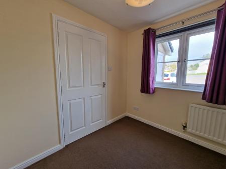 2 bedroom Flat for sale in Rowan Court, Smithton, Highland, IV2