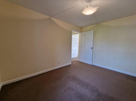 2 bedroom Flat for sale in Rowan Court, Smithton, Highland, IV2