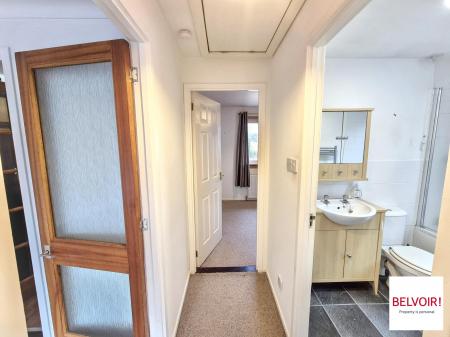 2 bedroom Bungalow to let in Ardness Place, Lochardil, Inverness, IV2