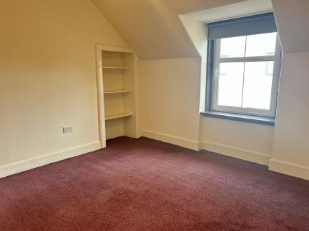 2 bedroom Flat to let in King Street, City Centre, Inverness, IV3