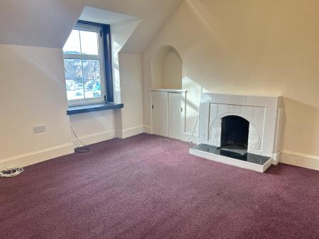 2 bedroom Flat to let in King Street, City Centre, Inverness, IV3
