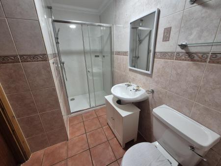 2 bedroom Flat to let in Berneray Court, Drakies, Inverness, IV2