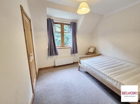 3 bedroom Flat to let in Dores Road, Holm, Inverness, IV2
