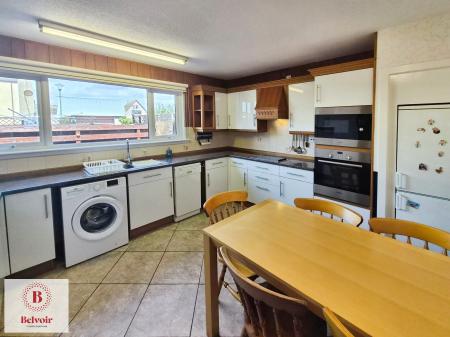 3 bedroom Semi-detached house to let in 12 Gate Street, Embo, Highland, IV25