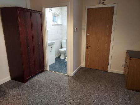 1 bedroom House share to let in Telford Street, Inverness, Highland, IV3
