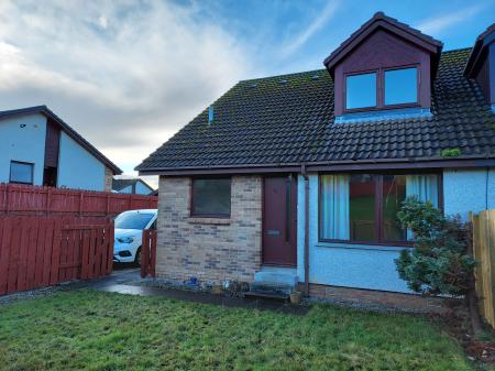2 bedroom Ground floor maisonette to let in Towerhill Road, Cradlehall, Inverness, Highland, IV2