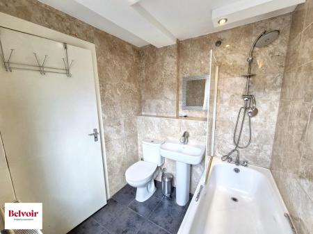 2 bedroom Maisonette for sale in Upper Kessock Street, Merkinch, Inverness, IV3