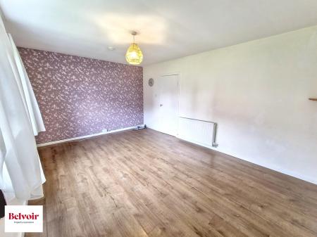 2 bedroom Maisonette for sale in Upper Kessock Street, Merkinch, Inverness, IV3