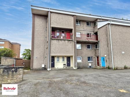 2 bedroom Maisonette for sale in Upper Kessock Street, Merkinch, Inverness, IV3