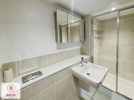 2 bedroom Flat to let in Lentran House, Inverness, IV3