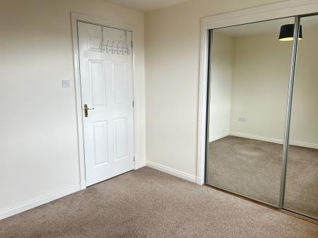 2 bedroom Flat to let in Elmwood Avenue, Milton of Leys, Inverness, IV2