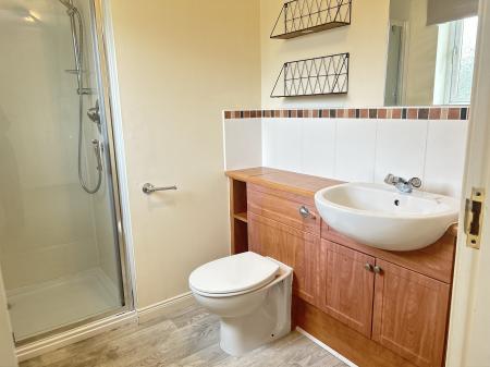 2 bedroom Flat to let in Elmwood Avenue, Milton of Leys, Inverness, IV2