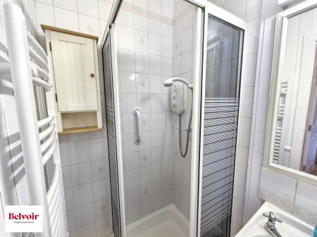 1 bedroom Flat to let in Reay Street, Crown, Inverness, IV2