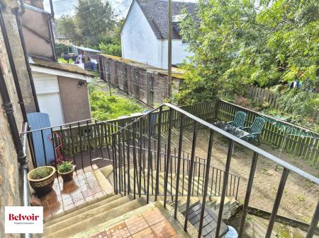 1 bedroom Flat to let in Reay Street, Crown, Inverness, IV2