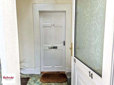 1 bedroom Flat to let in Reay Street, Crown, Inverness, IV2