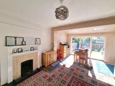 3 bedroom Semi-detached house for sale in Benacre Road, Ipswich, IP3