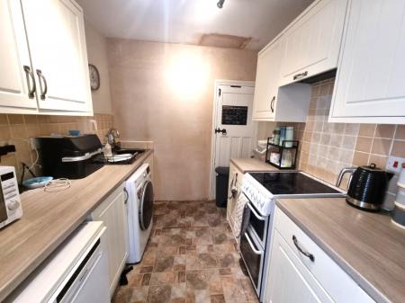 3 bedroom Semi-detached house for sale in Benacre Road, Ipswich, IP3