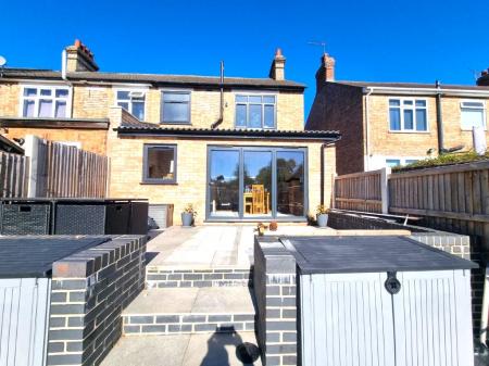 3 bedroom Semi-detached house for sale in Benacre Road, Ipswich, IP3
