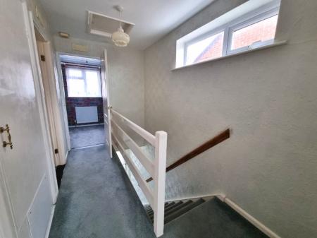 3 bedroom Semi-detached house for sale in Chatsworth Crescent, Ipswich, IP2